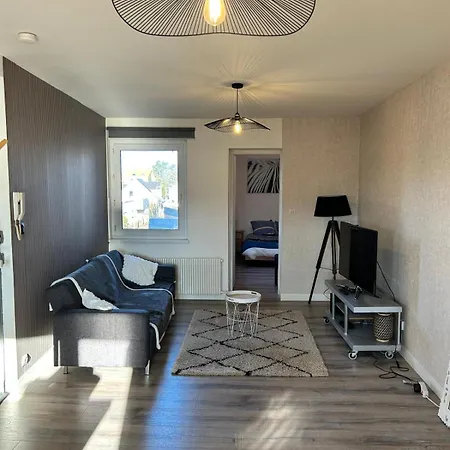Apartment F2 Meuble *